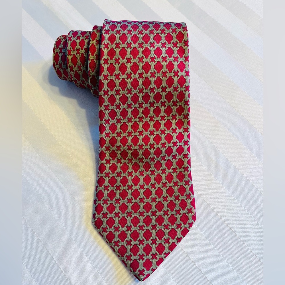Hermes Silk Tie Magenta Raspberry Interlocking Bits